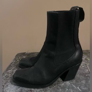 Rag & Bone size 36.5 boots